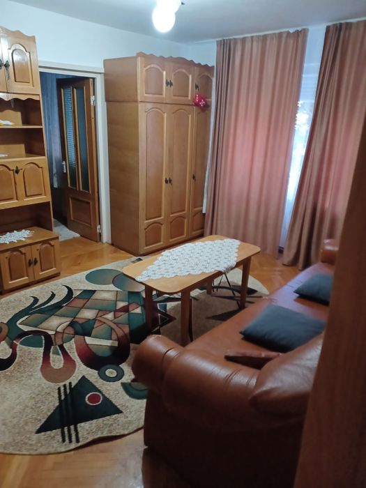 Inchiriez apartament utilat și mobilat 2 camere
