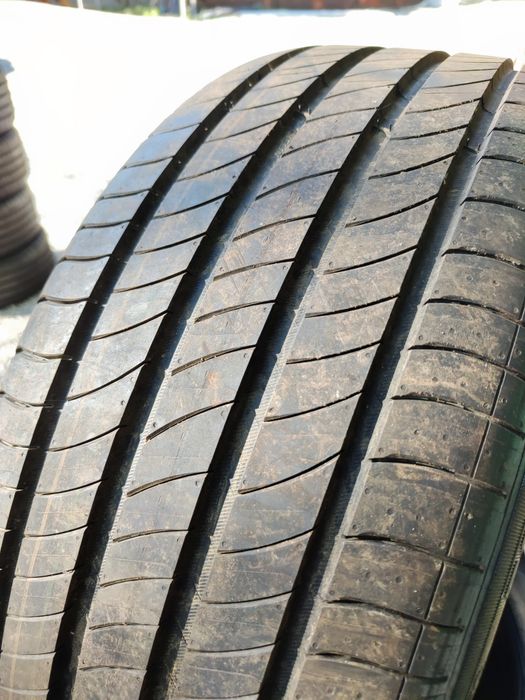 4 бр нови 235/50/19 Michelin 25г