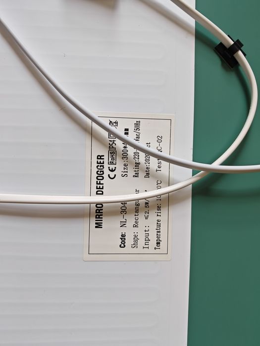 Огледало за баня с лед осветление 80×80 см вграден подгрев и bluetooth