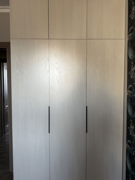 Продам шкаф в спальню