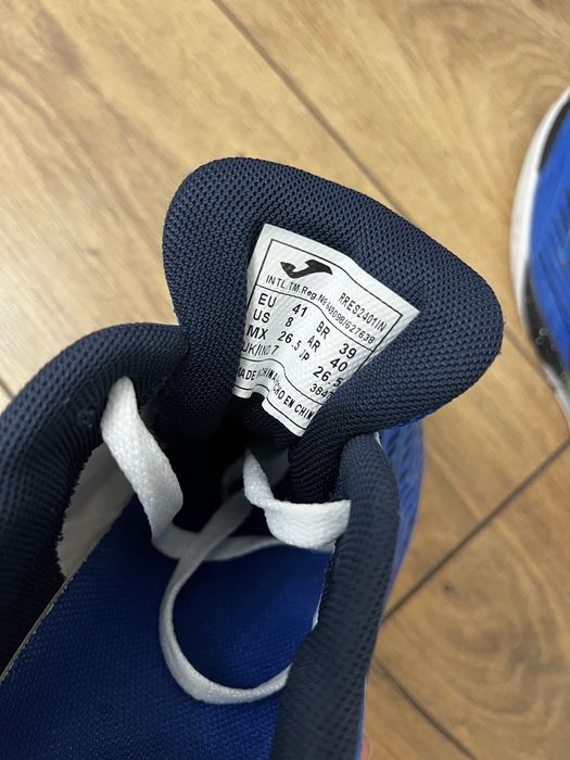 Продам кроссовки, в хорошем состоянии