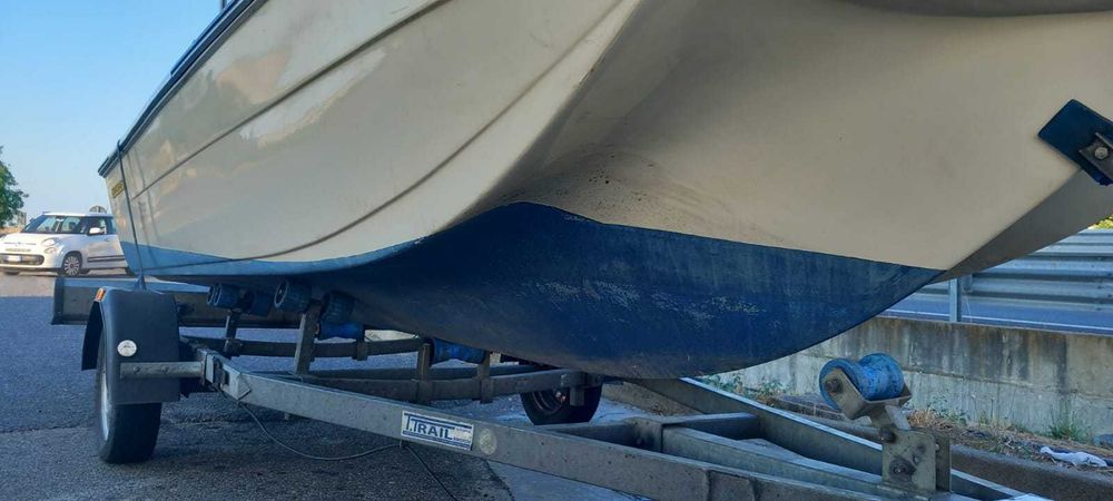 Barca trimaran Starcraft