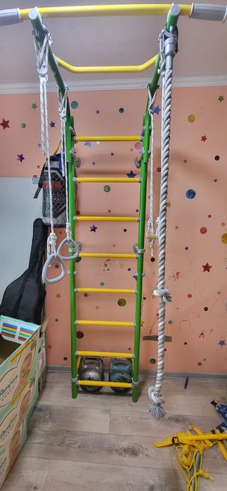 Шведская стенка детская