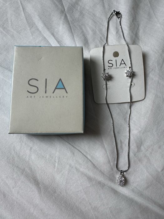 Set bijuterii argintii