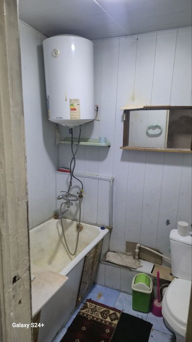 1/1/2. Дом деревянный. Спутник 1 (Сергели). Квартира 31 м². Метро 700м