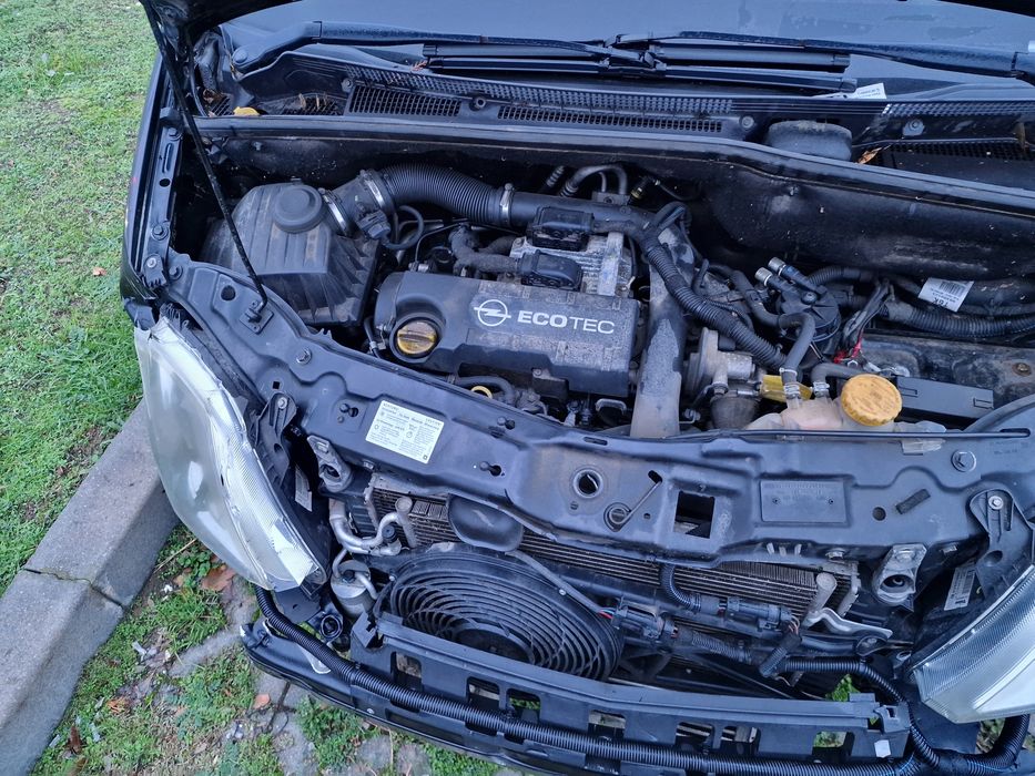 Opel meriva 1.7cdti на части