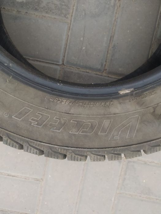 Продам зимние шины