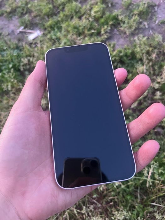 Продам или обменяю iPhone13