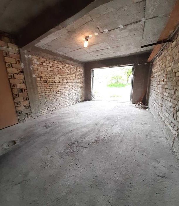 Дава се под наем Гараж / Паркомясто в Търговище, Център - 30 кв.м за 76.5 € - Снимка #3