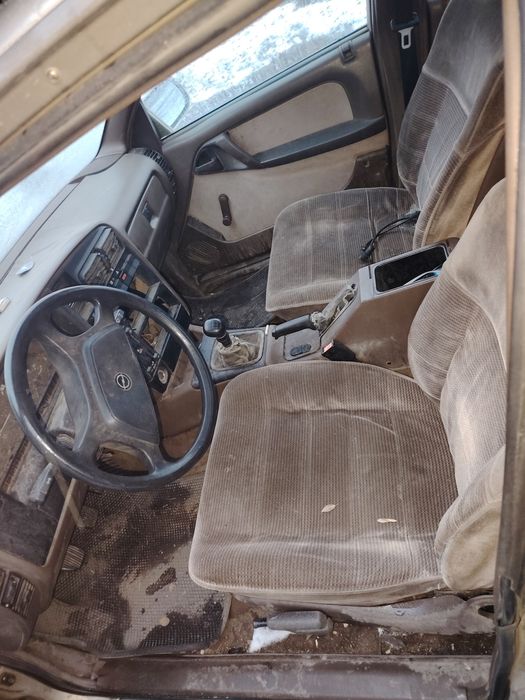 Opel Омега А  разбор