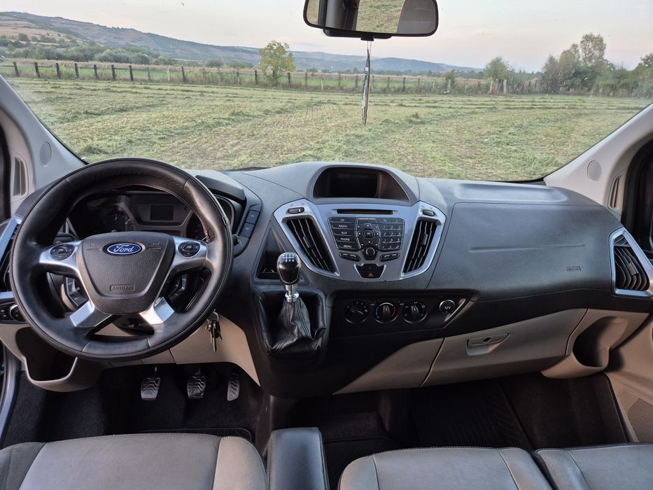 Ford Transit Tourneo Custom 2.2 TDCI 8+1 9 locuri  L1 H1