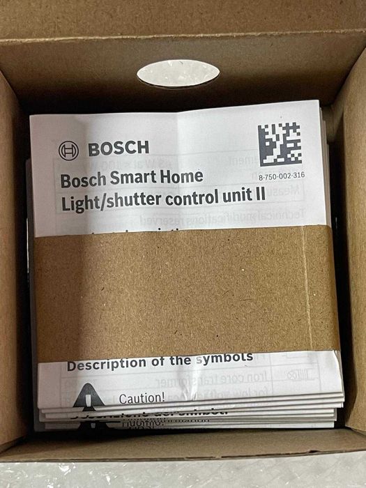 Sistem de control pentru iluminat și obloane rulante Bosch Smart Home II, comandă vocală, compatibil cu Apple Home, Google Home și Alexa