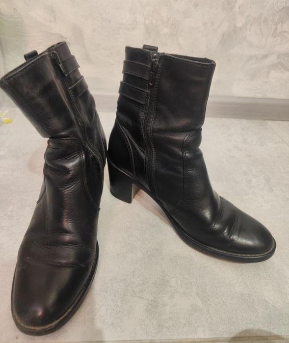 Кожени обувки,39 номер