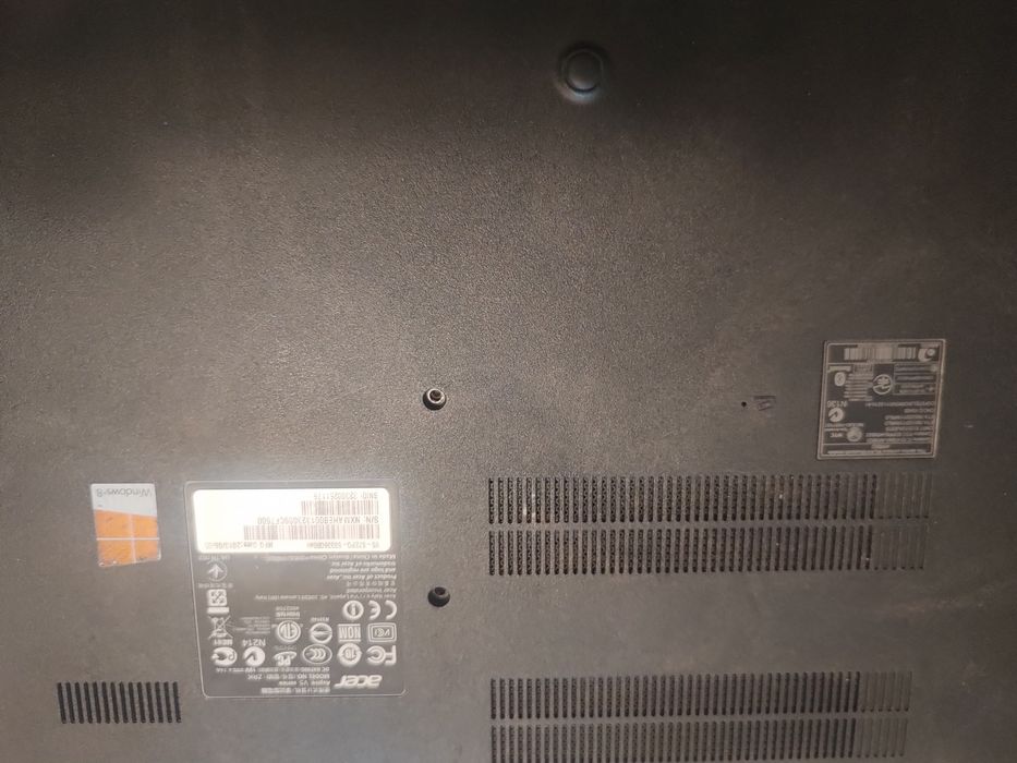 Laptop Acer Aspire V5-572PG