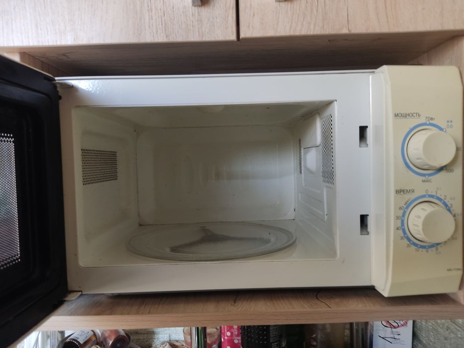 Микроволновая печь