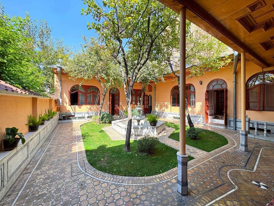 Sotiladi Дом Чиланзар Махаля Домбрабад 3,5 сотки под Бизнес ор. Метро