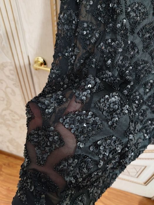 Продам хорошее платье