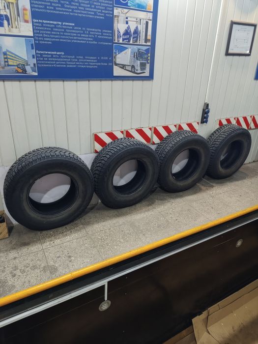 Резина зимняя Bridgestone Blizak