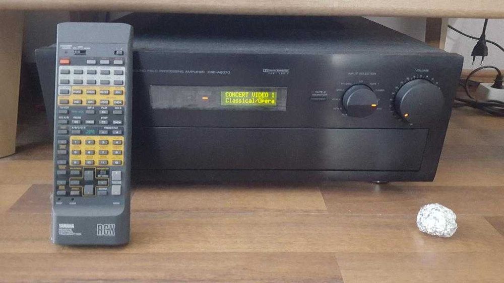 Ofer spre vanzare din colectia proprie, echipame audio, de la 300 lei