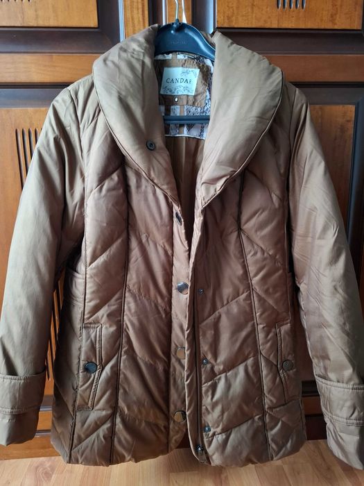 Vand haina iarna pt femei