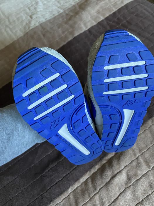 Nike sneakers, marime 26