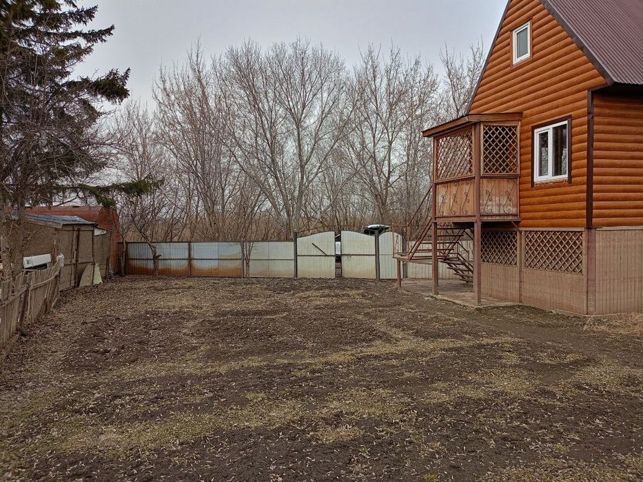 Дача на берегу Ишима