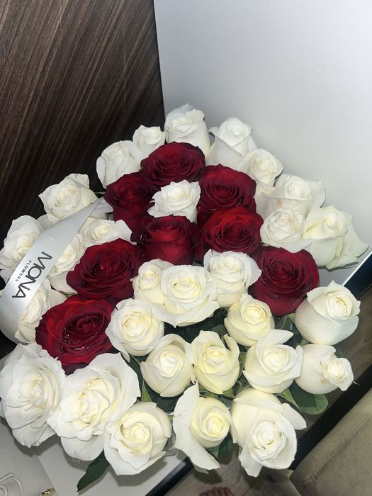 Гул сатамыз гуул, гул алсан жигит тегын