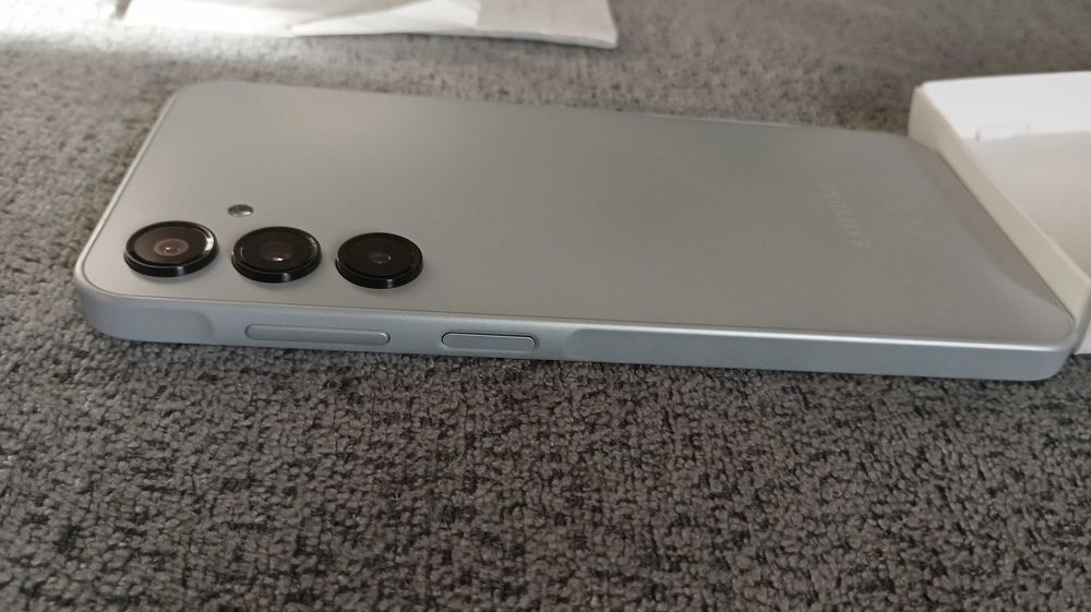 Samsung A16 -8gb 256 GREY (FROZEN)