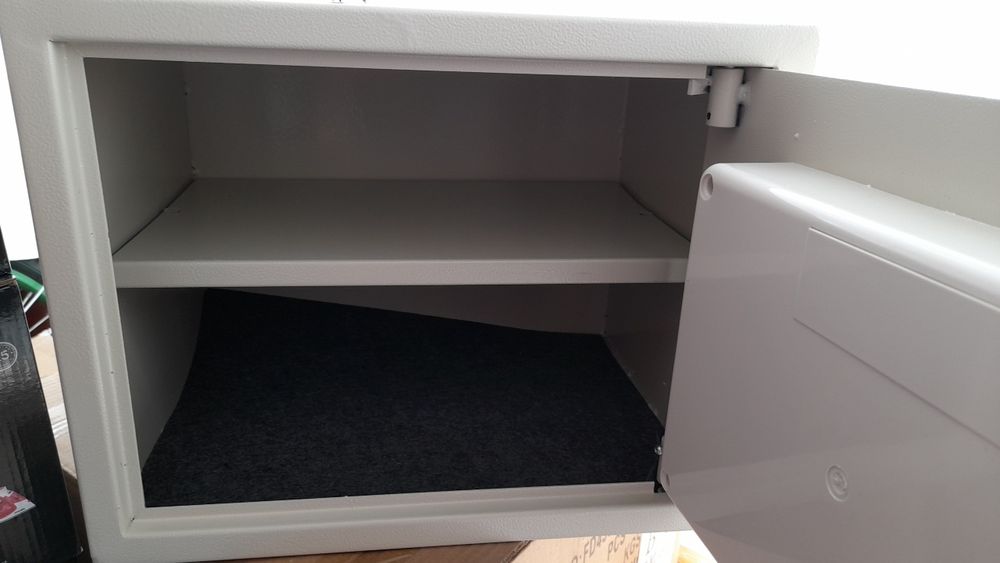 Супер подарок супер сейф! Доставка  по городу Ташкент!