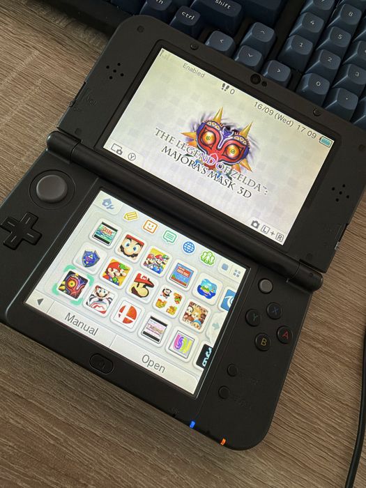 Nintendo New 3DS XL LL - Modat - Conditie Foarte Buna