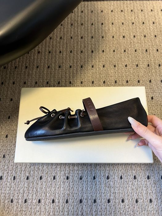 Balerini Marni, tip Premium