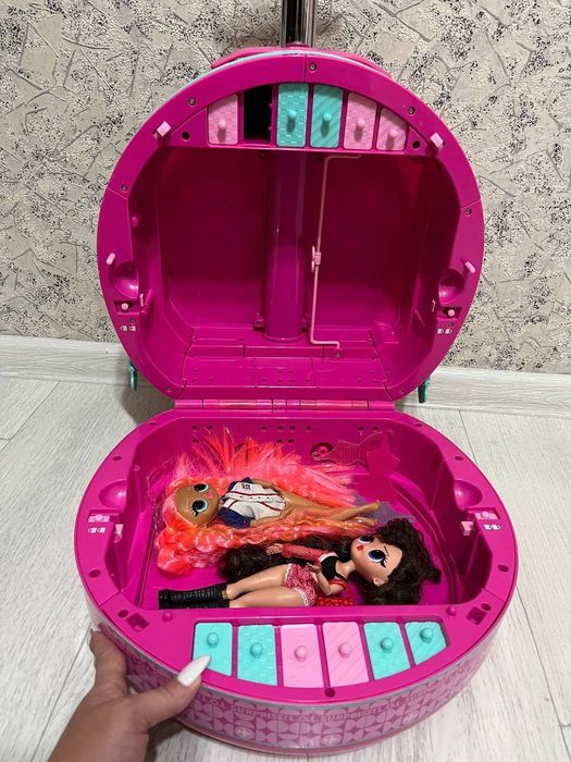 Чемодан для кукол лол