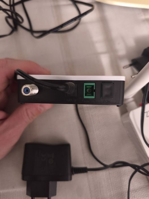 Vând ruter marca proprie Digi