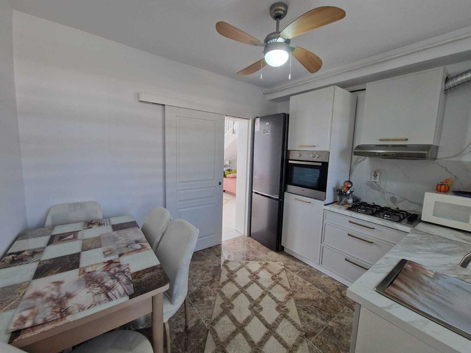 Proprietar vand casa insiruita pe colt amenajata si utilata la cheie Calea Urseni dupa Mega Image
