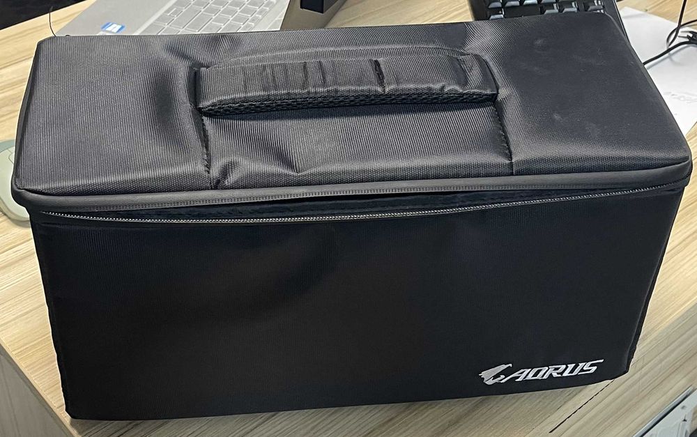 AORUS GAMING BOX – външен корпус за видеокарта (eGPU)