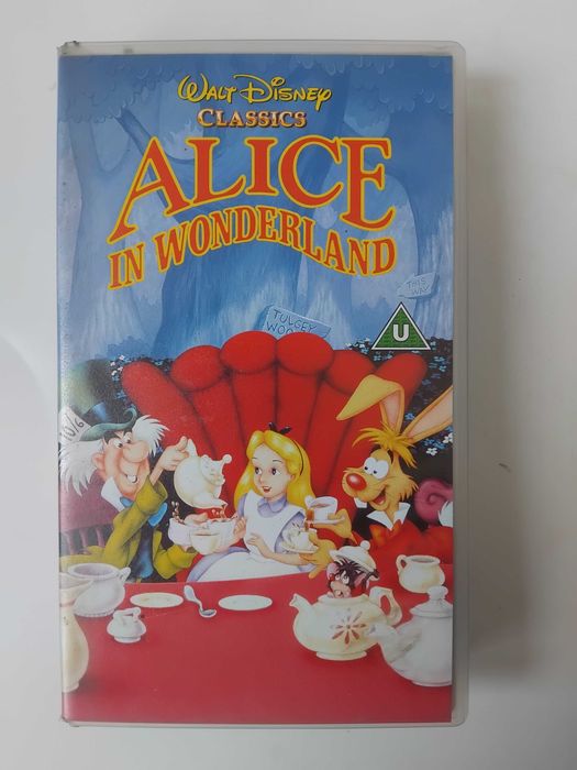 Видеокасета VHS - Alice in wonderland - оригинална