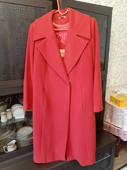 Продам женское пальто