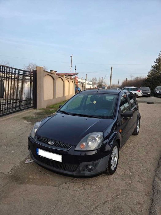Ford Fiesta 1.3 benzină 2006 – mașină personală, îngrijită, Pantelimon
