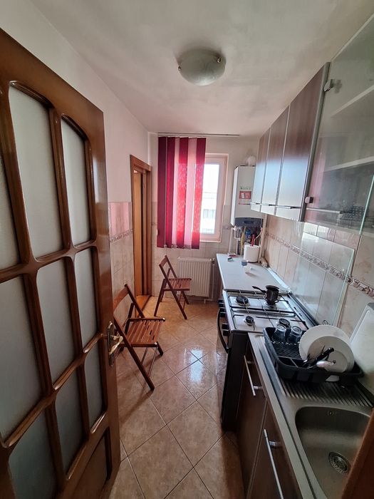 Vand apartament 2 camere