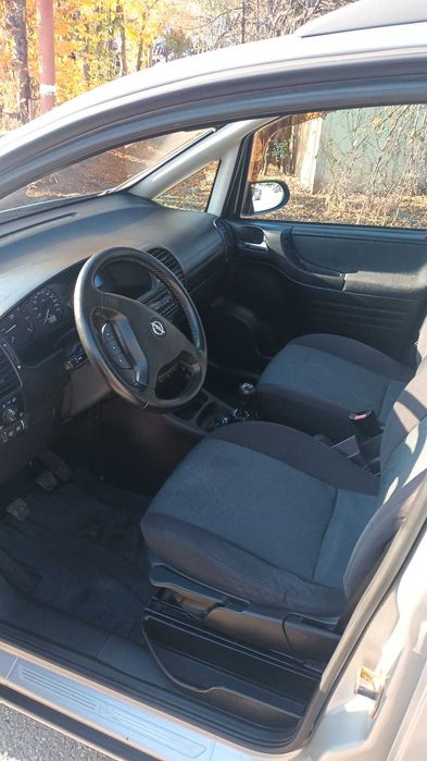 Opel Zafira 2001 2.0 diesel