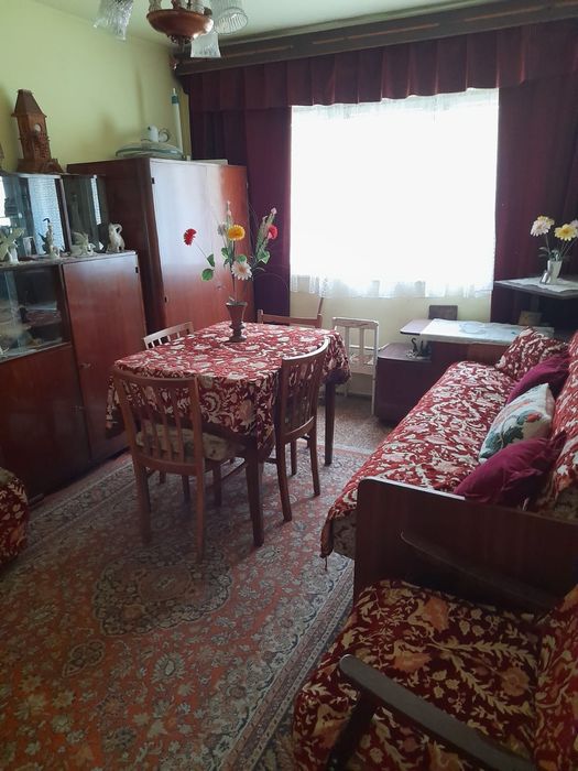 Apartament 2 camere, Stei