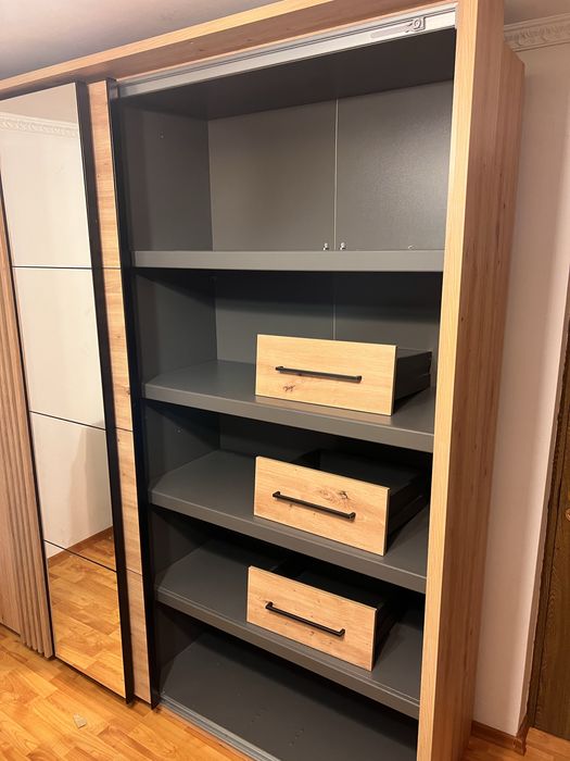 Montaj mobila si accesorii