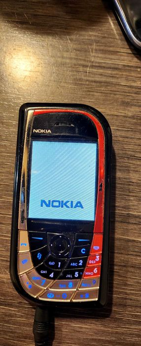Nokia 7610 запазена