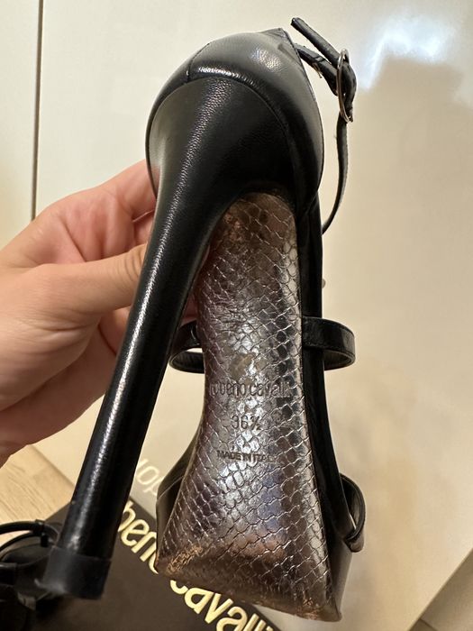 Sandale negre Roberto Cavalli