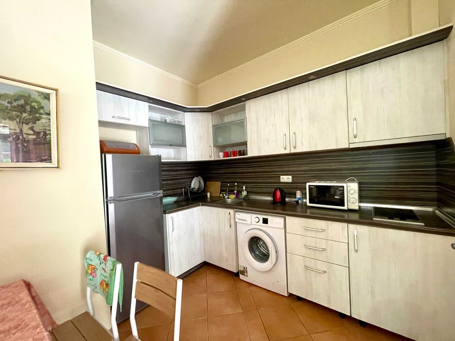 Продава се Двустаен апартамент в к.к. Елените - 72 кв.м за 1902 €/кв.м - Снимка #3