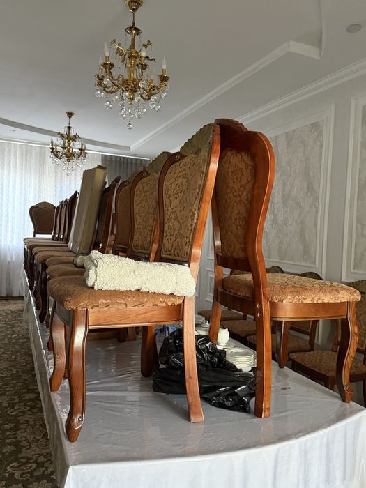 Стулья для зала