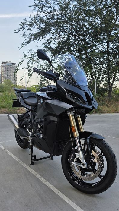 Motocicleta BMW S1000 XR-triple black-sport touring-2023