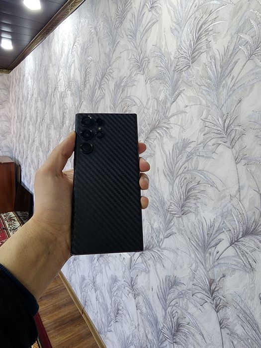 Srochno Samsung S22 Ultra 12/256g  sotiladi