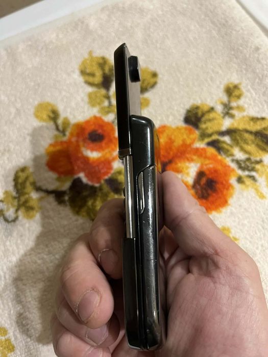 Vând Nokia 8800 Sirocco