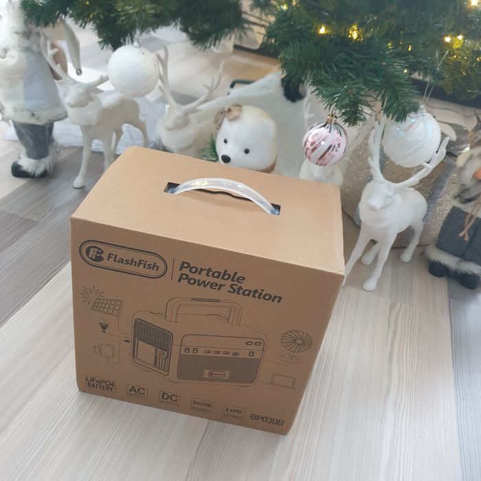 Acumulator Portabil Camping de mare putere 300w  FlashFIsh CEL MAI BUN